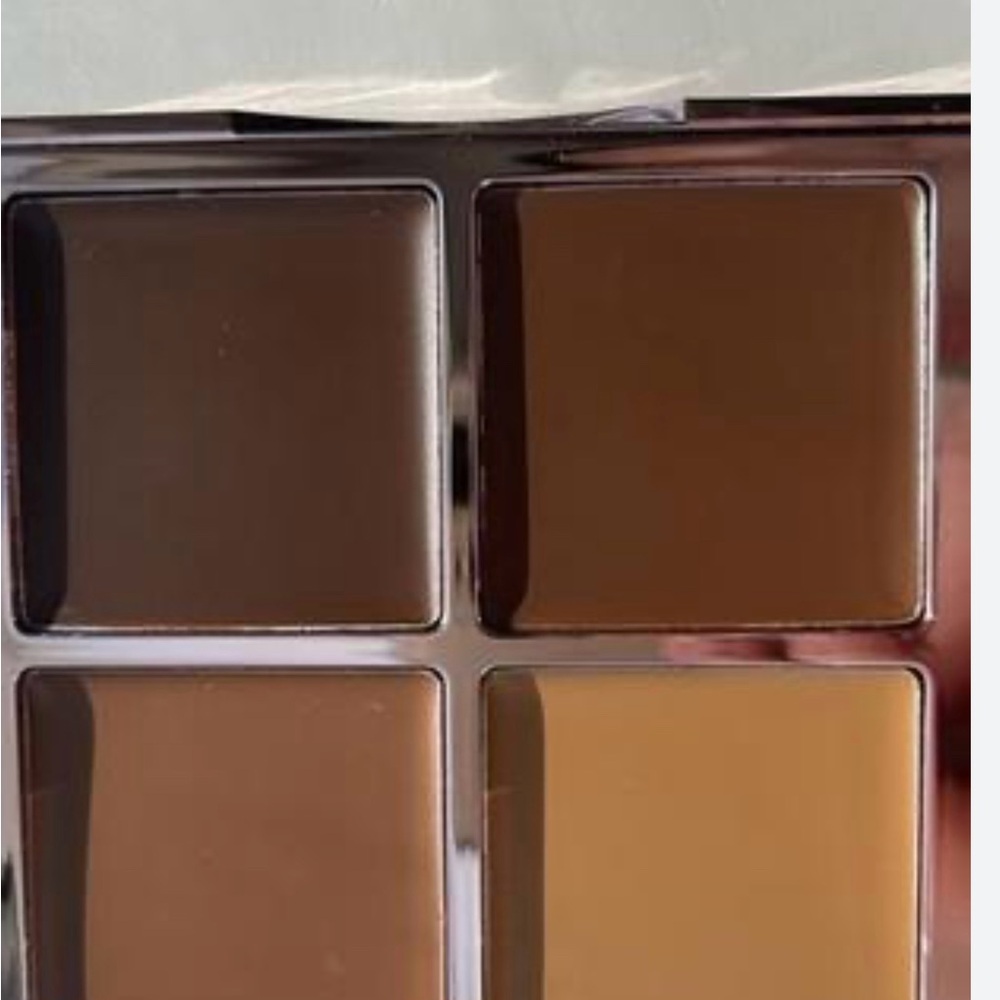 Ace Beaute Gold Bronzer & Contour Palette - Picture 5 of 5